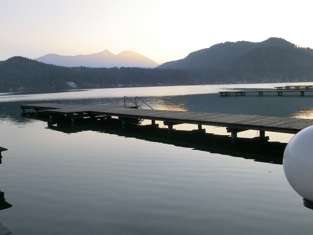 Причал на озере Клопайнер Зее, Австрия