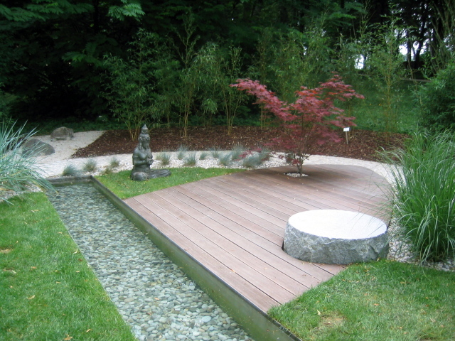 Скульптура в парке на курорте Бад Халль, Австрия