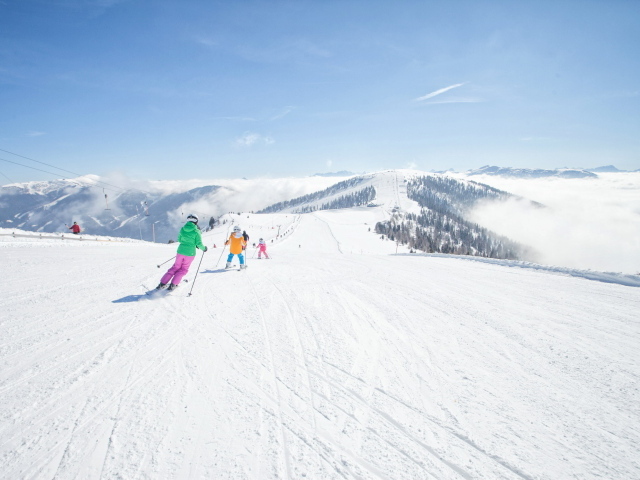 Лыжная трасса на горнолыжном курорте Бад Кляйнкирххайм, Австрия