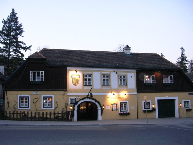 Городской дом в городе Нойштифт, Австрия