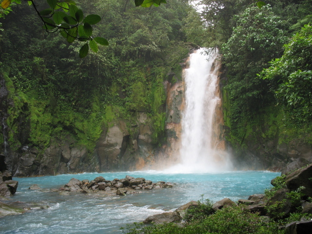 Селеста водопад в Коста-Рика