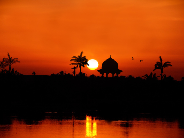 Закат на реке Нил, Египет