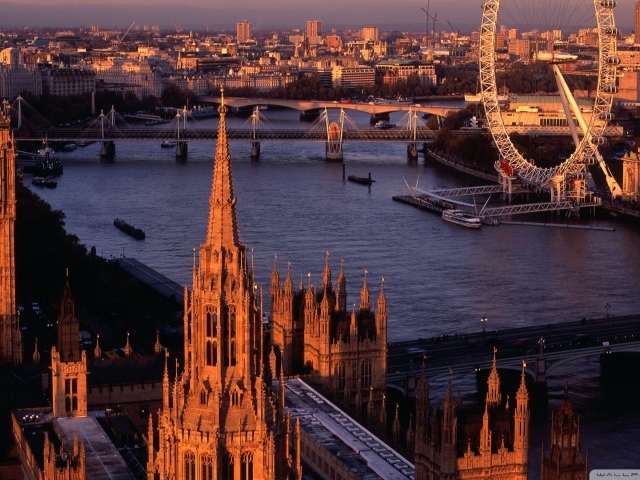 Биг Бен и Темза в Лондоне