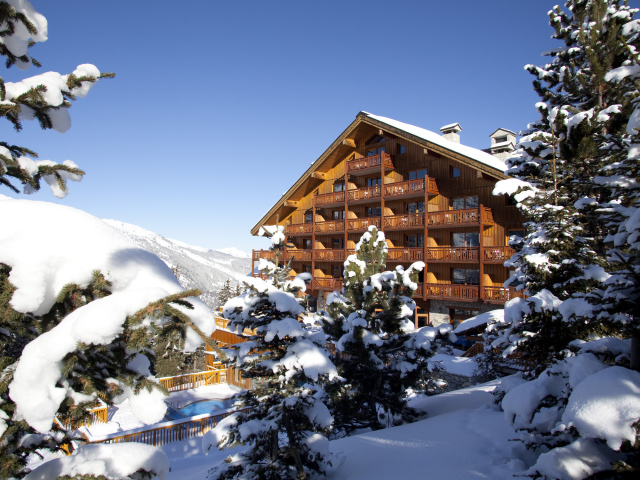 Гостиница на горнолыжном курорте Мерибель, Франция