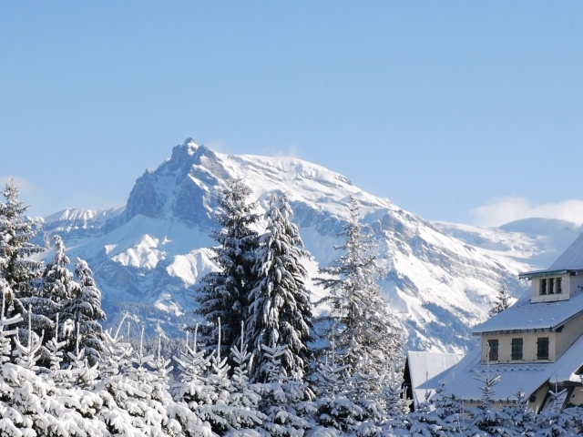 Горы на горнолыжном курорте Межев, Франция