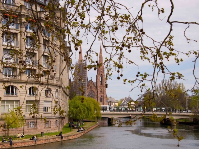 Весна в городе Страсбург, Франция