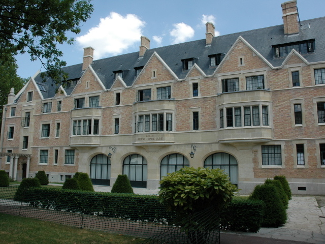 Университет в городе Виши, Франция