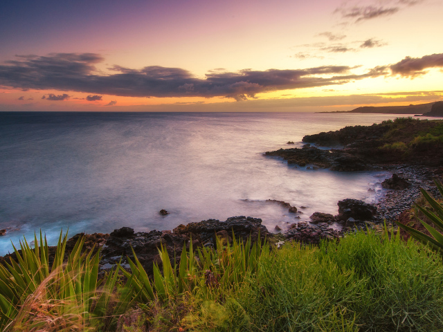 Красивый закат на Гавайях