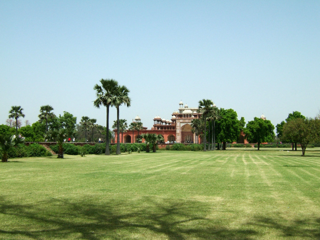 Красивая природа в Агре