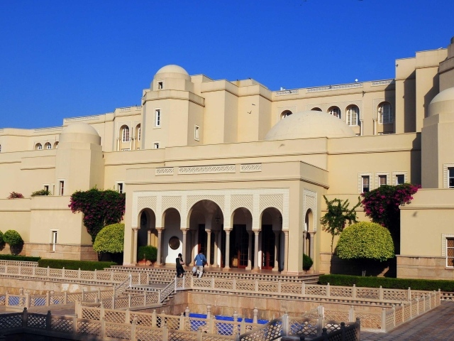 Летний отпуск в Агре