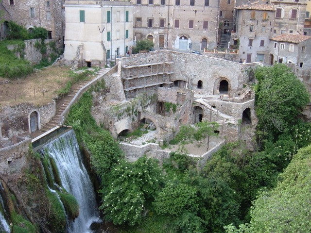Древние руины в Тиволи, Италия