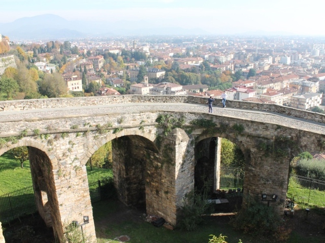 Мост в Бергамо, Италия