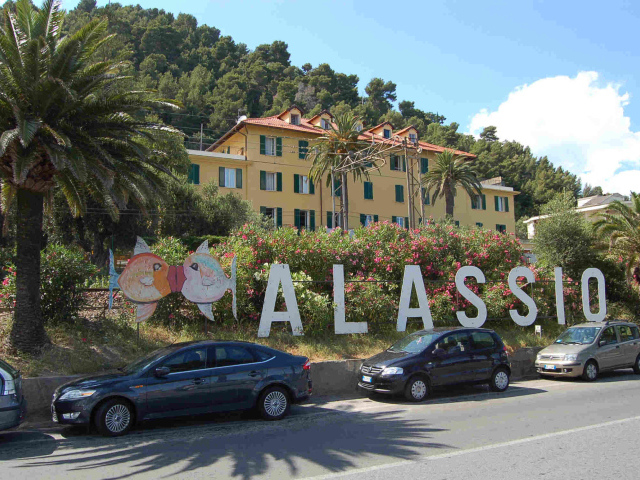 Отель на курорте Алассио, Италия