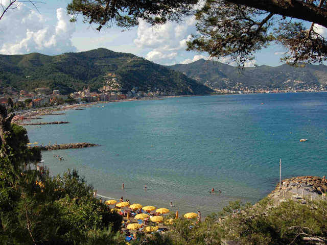 Курорт Алассио, Италия