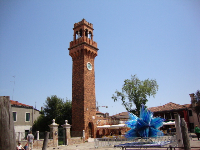 Башня с часами на острове Мурано, Италия