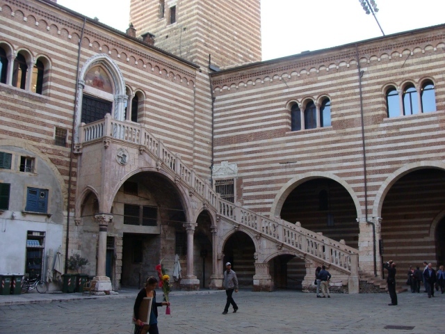 Дом в котором жил Ромео в Вероне, Италия