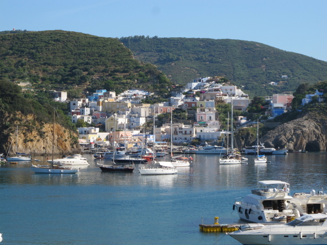 Отдых на острове Понца, Италия