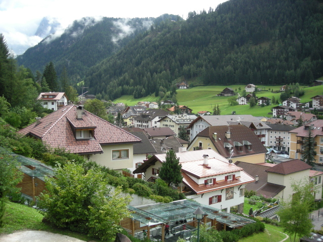 Городские дома на курорте Ортизей, Италия