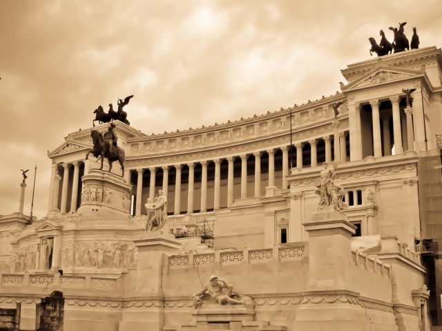 Римский античный храм