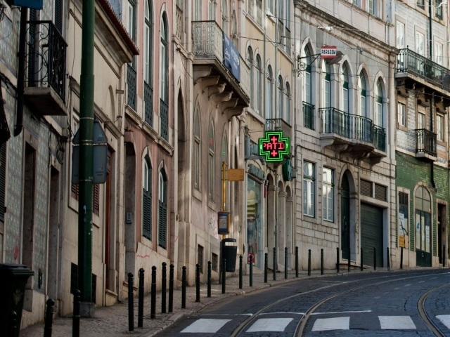 Улица в Лиссабоне