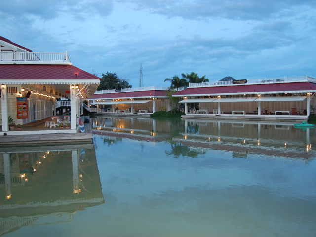 Отель на побережье на курорте Хуа Хин, Таиланд