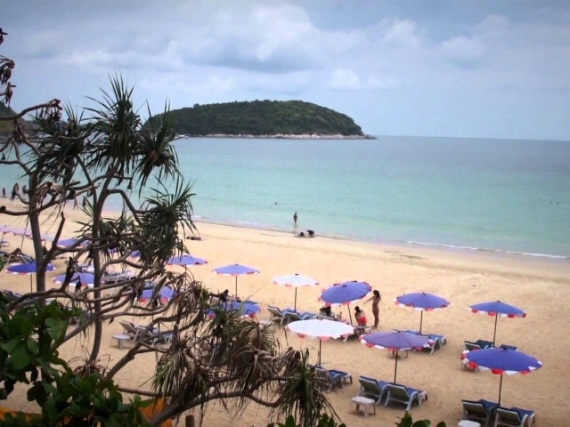 Весенний отдых на пляже на курорте Хуа Хин, Таиланд