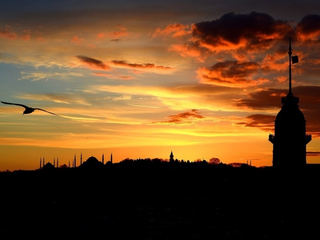 После заката в Стамбуле