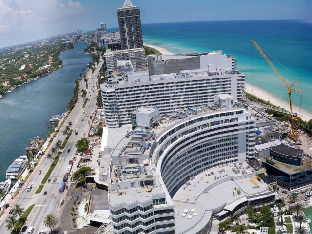 Стройка роскошного отеля в Майами