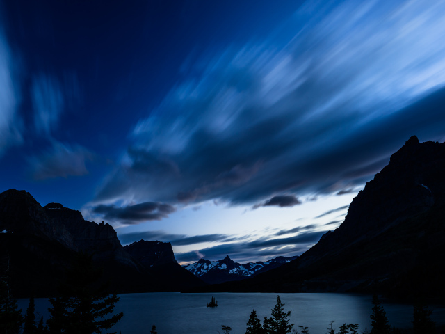 Национальный парк Глейшер ночью, Монтана, США