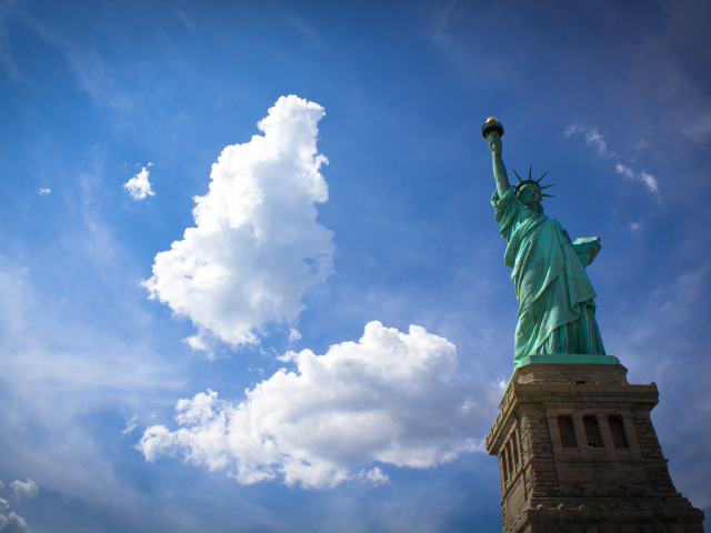 Статуя свободы в США