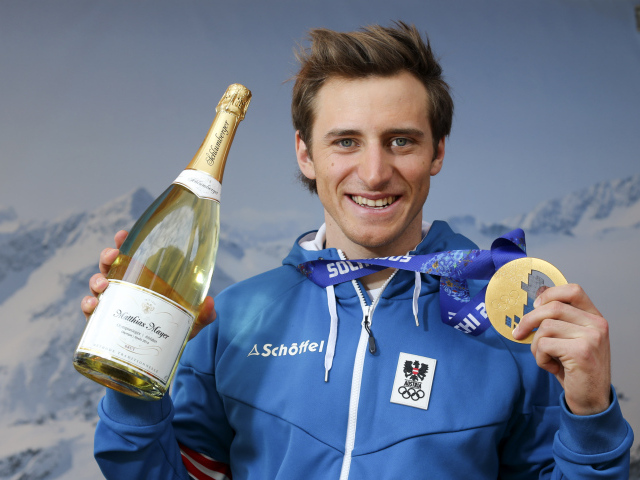 Обладатель золотой медали в дисциплине горные лыжи Маттиас Майер из Австрии