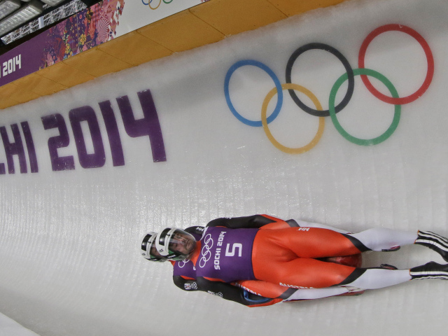 Андреас Лингер и Вольфганг Лингер австрийские саночники обладатели серебряных медалей в Сочи