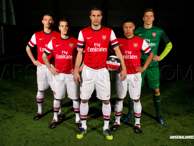 Арсенал известный футбольный клуб