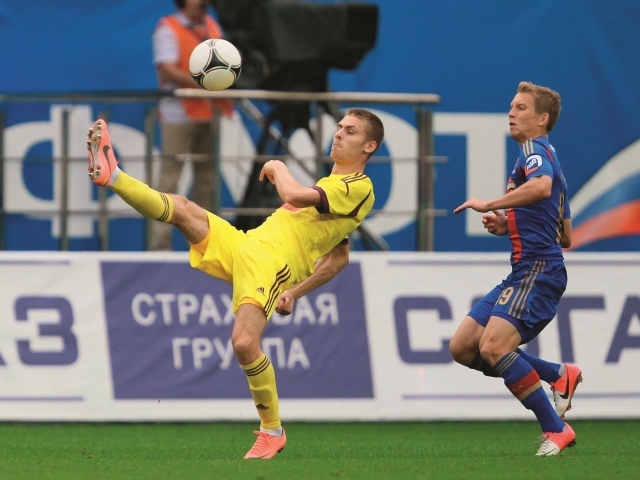 Арсений Логашов защитник молодежной сборной РФ