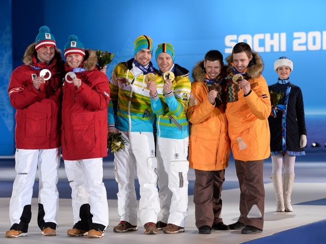 Австрийские саночники Андреас Лингер и Вольфганг Лингер на олимпиаде в Сочи