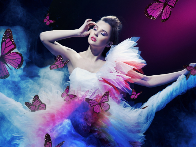 Балерина в окружении бабочек