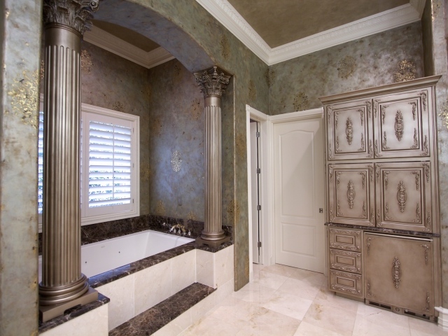 Ванная в королевском стиле