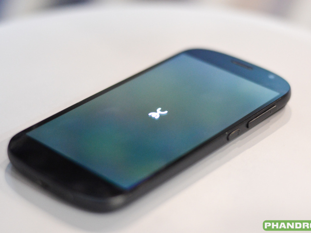 Большой экран YotaPhone 2