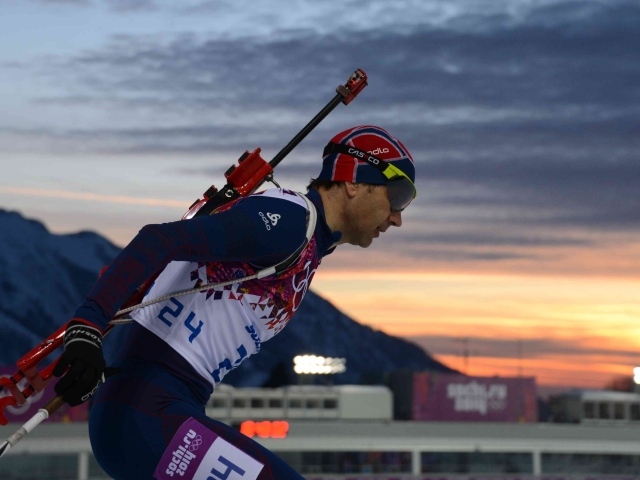 Эмиль Хегле Свендсен норвежский биатлонист обладатель золотой медали
