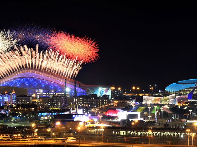 Грандиозный фейерверк на открытии Олимпиады в Сочи