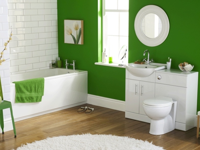 Зеленая ванная комната