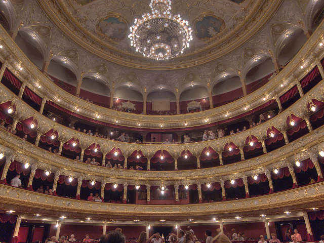 Интерьер Национального театра оперы и балета Одесса