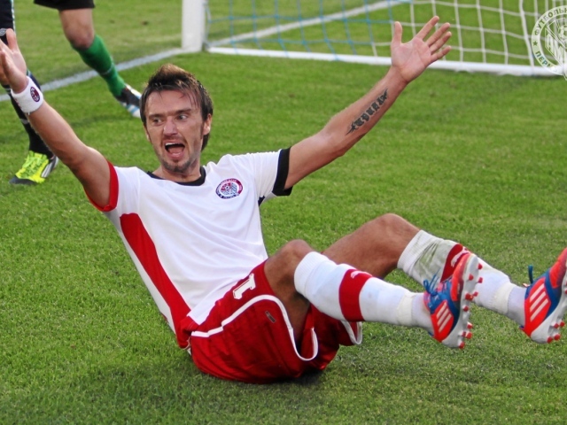 Иван Соловьев полузащитник Амкара