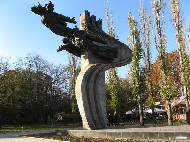 Памятник летчикам  Одесса