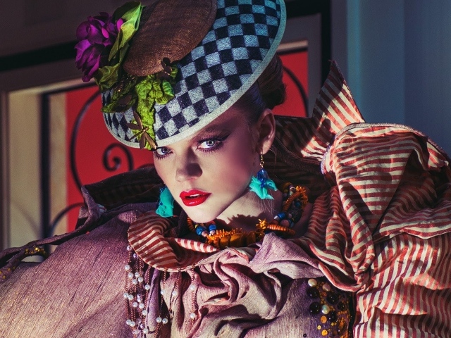 Фотография Красочная девушка