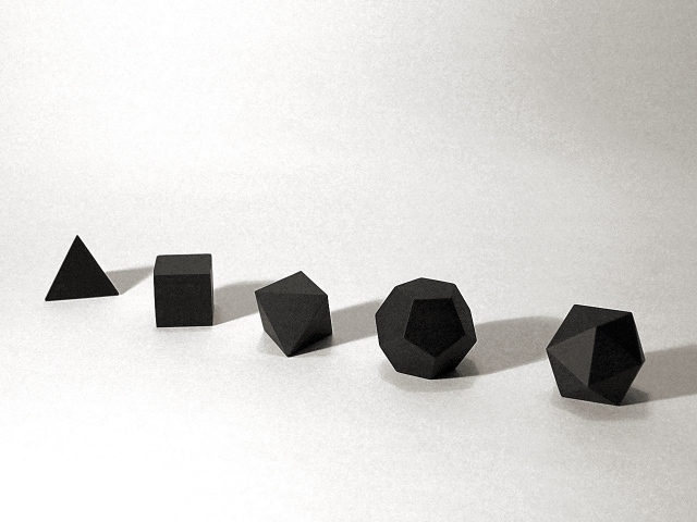 Черные геометрические фигуры