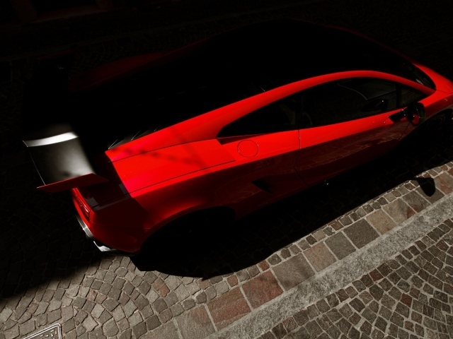 Красный стремительный Ламборгини