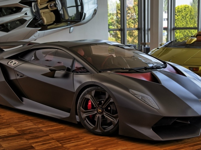 Автомобиль Lamborghini Sesto Elemento
