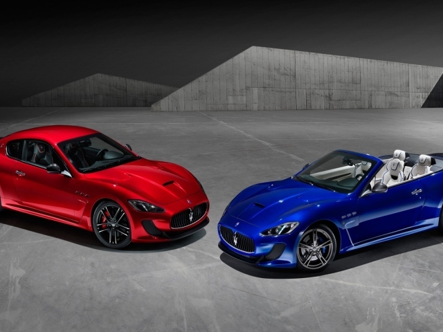 Два авто марки Maserati