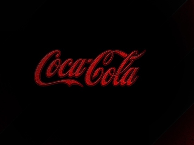 Напиток Кока-Кола, черный фон